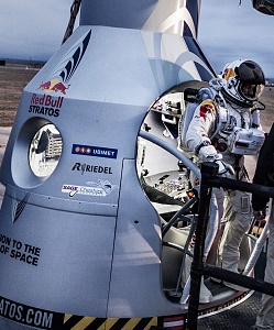 stratos